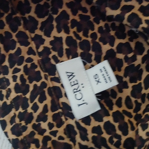 J. CREW FACTORY CHEETAH BUTTON DOWN - Picture 5 of 8